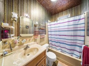 41-71 Gleane Street, Elmhurst NY 11373