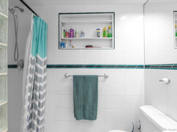 2072 Legion Street, Bellmore NY 11710