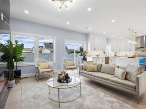 12 Friends Lane, Westbury NY 11590