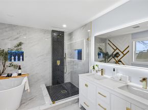 12 Friends Lane, Westbury NY 11590