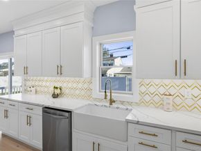 12 Friends Lane, Westbury NY 11590