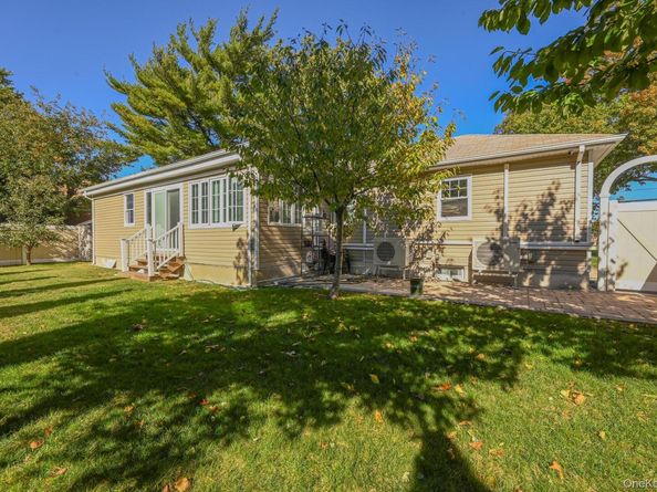 49 Ashely Drive, Valley Stream NY 11580