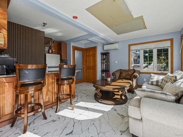 49 Ashely Drive, Valley Stream NY 11580