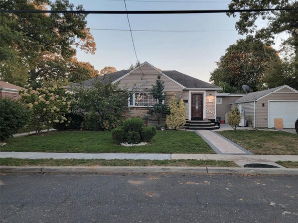 49 Ashely Drive, Valley Stream NY 11580