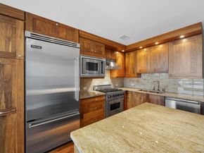 5 Renaissance Square 23B, White Plains NY 10601