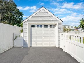 17 Barnstable Road, East Rockaway NY 11518