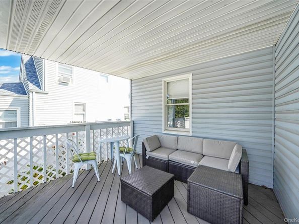 17 Barnstable Road, East Rockaway NY 11518