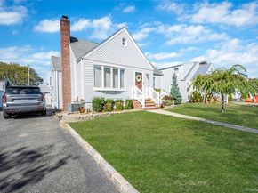 17 Barnstable Road, East Rockaway NY 11518