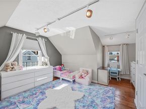 17 Barnstable Road, East Rockaway NY 11518