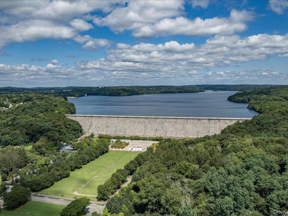 140 Columbus Avenue, Valhalla NY 10595