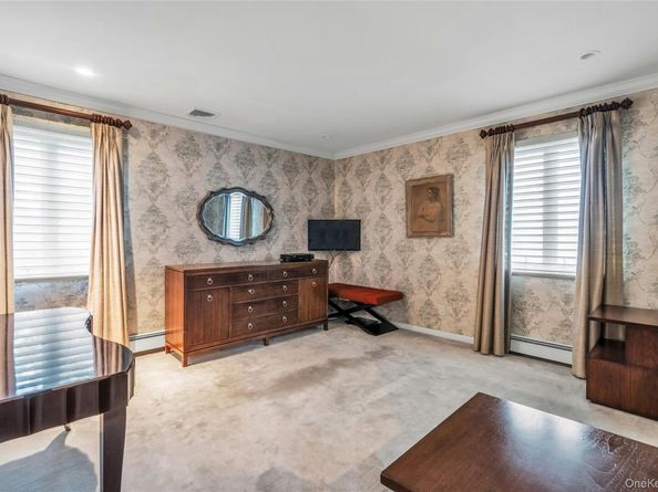 36 Burton Avenue, Plainview NY 11803