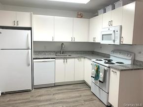 939 Skyline Drive, Coram NY 11727