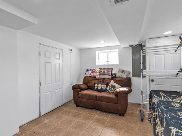 528 Carpenter Avenue, Oceanside NY 11572