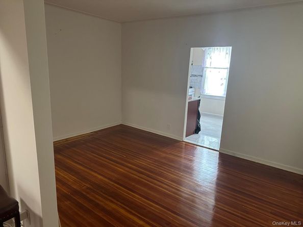 10453 114th Street, Richmond Hill S. NY 11419