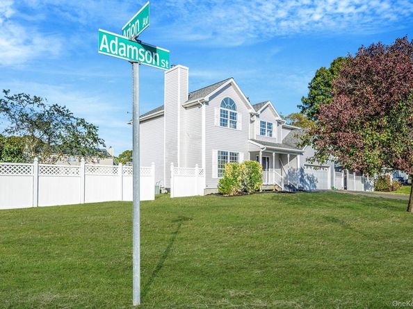 31 Adamson Street, Selden NY 11784
