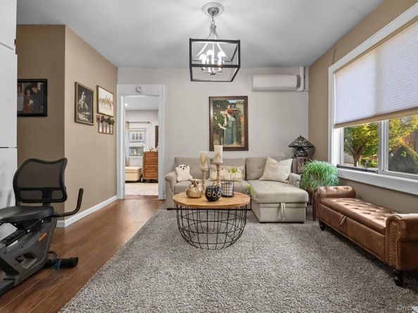 3210 Country Club Road, Bronx NY 10465