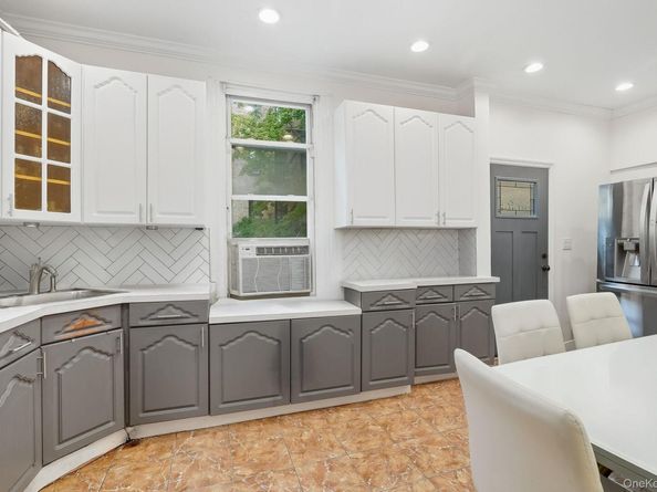 3340 Perry Avenue, Bronx NY 10467