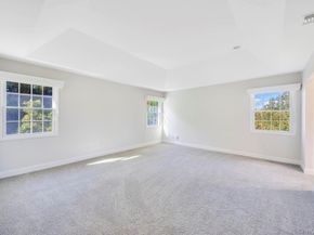 9 Tappanwood Drive, Locust Valley NY 11560