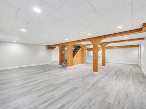 9 Tappanwood Drive, Locust Valley NY 11560