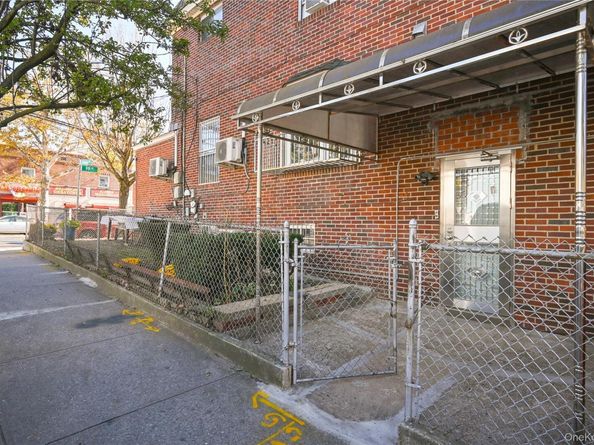 4902 99th Street, Corona NY 11368