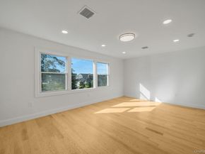 120 Cherry Drive W, Plainview NY 11803