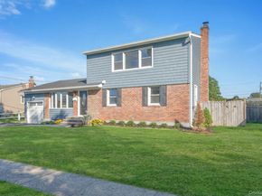 120 Cherry Drive W, Plainview NY 11803