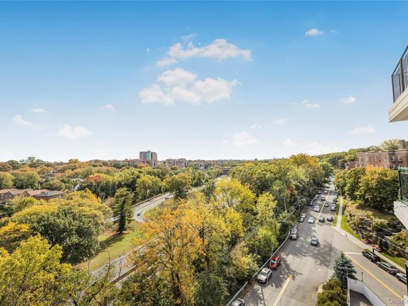 2 Bronxville Road 7C, Bronxville NY 10708