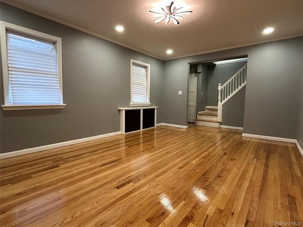 177 Roberta, Valley Stream NY 11580