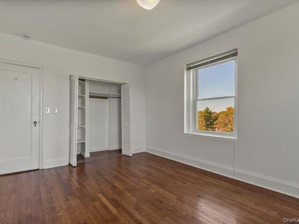 490 Bleeker Avenue 4L, Mamaroneck NY 10543