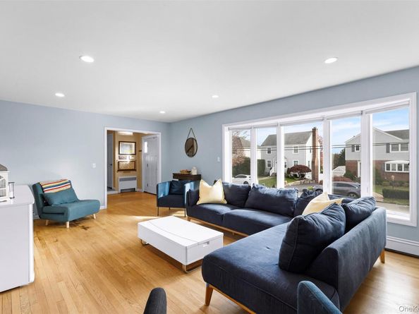 33 Johnson Road, Scarsdale NY 10583