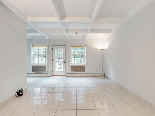 147-36 Charter Road 34A, Kew Garden Hills NY 11435
