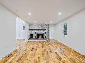 6 Connetquot Drive, Oakdale NY 11769