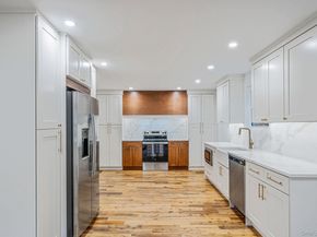 6 Connetquot Drive, Oakdale NY 11769