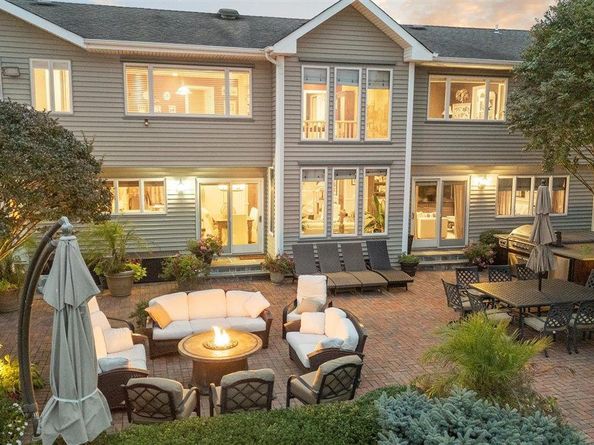 50 Brockmeyer Drive, Massapequa NY 11758