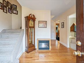 4 Windmill Lane, Mount Sinai NY 11766