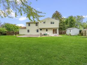 4 Windmill Lane, Mount Sinai NY 11766