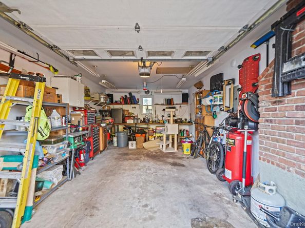 9 Dean Court, Commack NY 11725