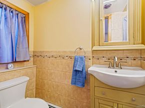 9 Dean Court, Commack NY 11725