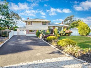 9 Dean Court, Commack NY 11725
