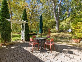 898 Peconic Bay Boulevard, Jamesport NY 11901