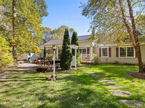 898 Peconic Bay Boulevard, Jamesport NY 11901
