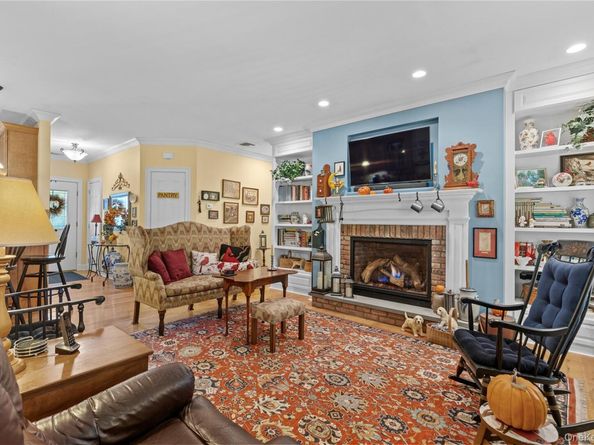 898 Peconic Bay Boulevard, Jamesport NY 11901