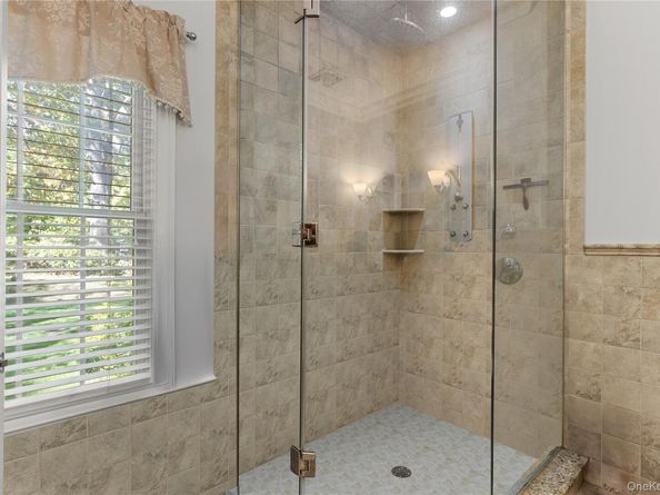 898 Peconic Bay Boulevard, Jamesport NY 11901