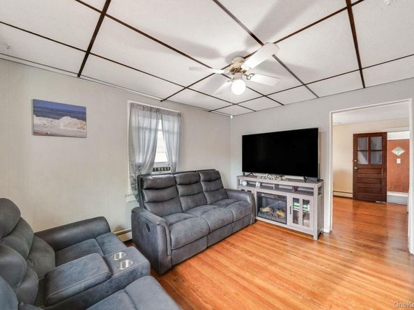 22 Highview Drive, Selden NY 11784