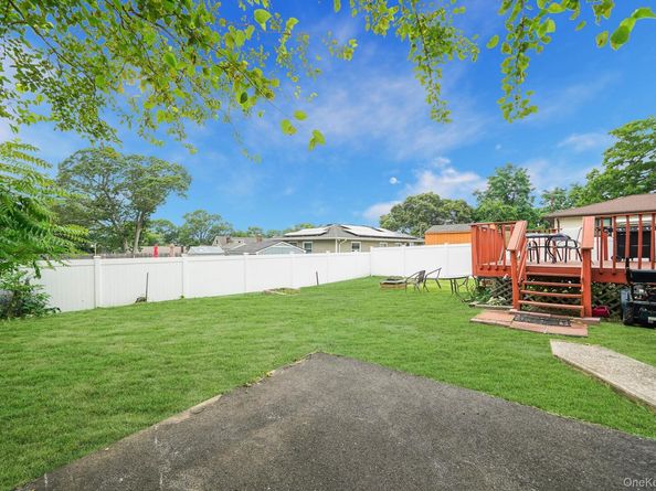 22 Highview Drive, Selden NY 11784