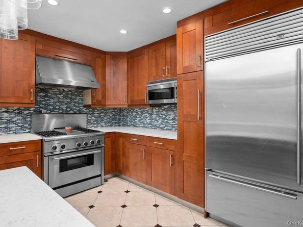 600 Locust Street 2J, Mount Vernon NY 10552