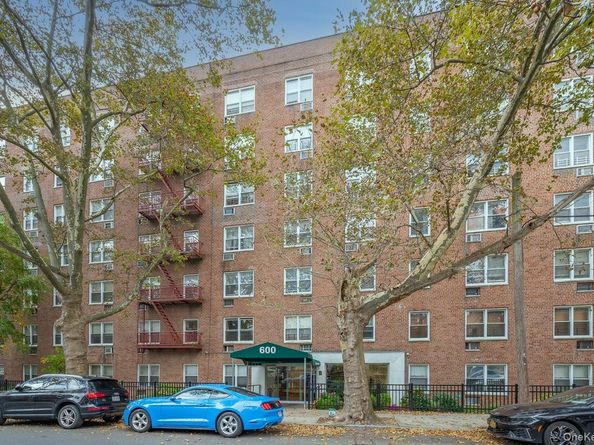 600 Locust Street 2J, Mount Vernon NY 10552