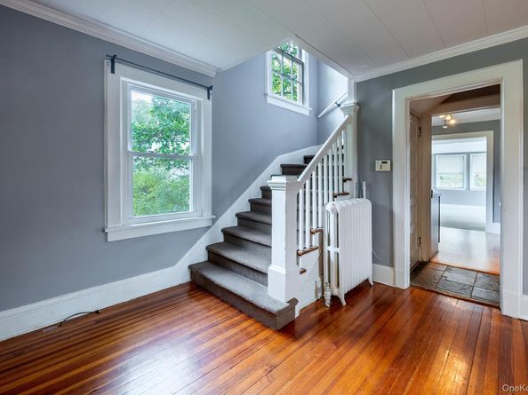 221 N Greeley Avenue, Chappaqua NY 10514