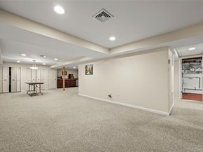 2860 Lenox Road, Oceanside NY 11572