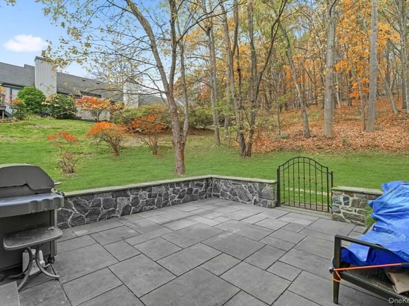 356 Heritage Hills A, Somers NY 10589